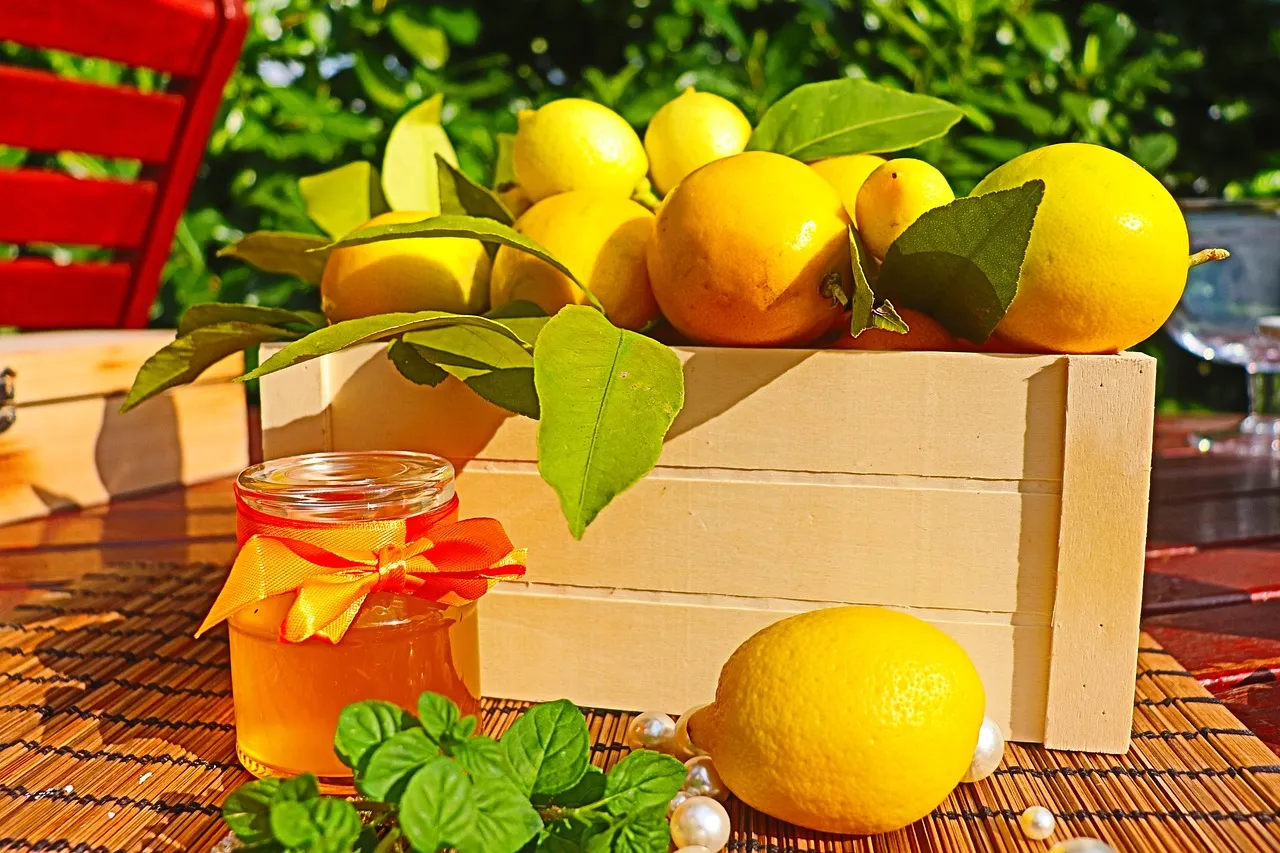 how long to wait between vitamin c and niacinamide